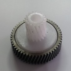 Шестерня мясорубки импортная (с мет. втулкой и мет. зубьями)  (D: 46/17 мм, зуб.: 54/16 (косые/косые)) 